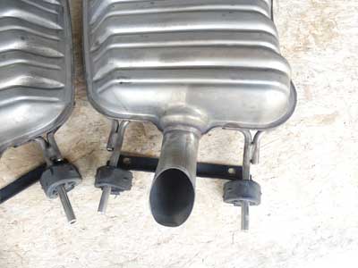 Mercedes Rear Mufflers, Left and Right Set A2214905321 W221 07-09 S5508